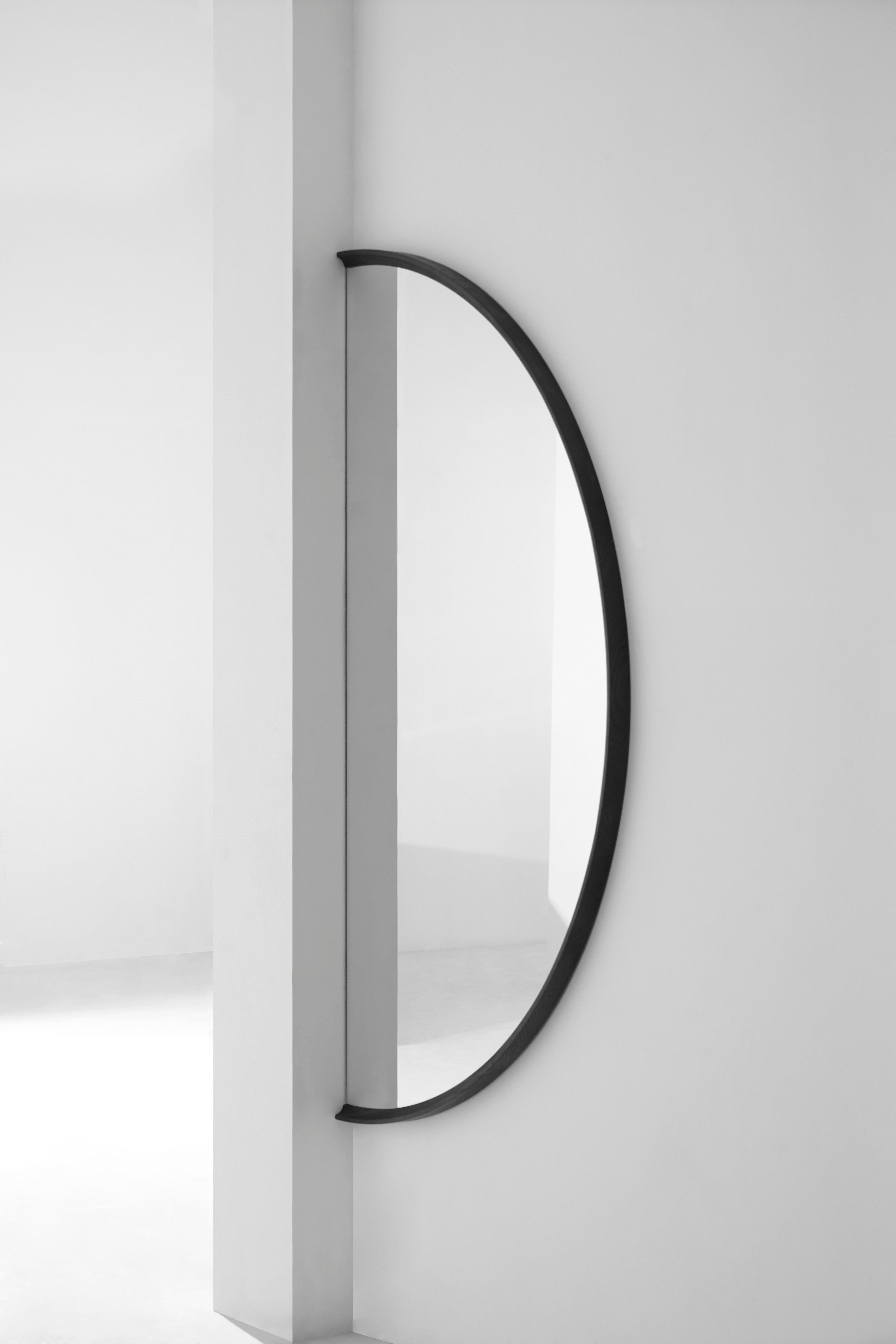 HALF CIRCLE MIRROR