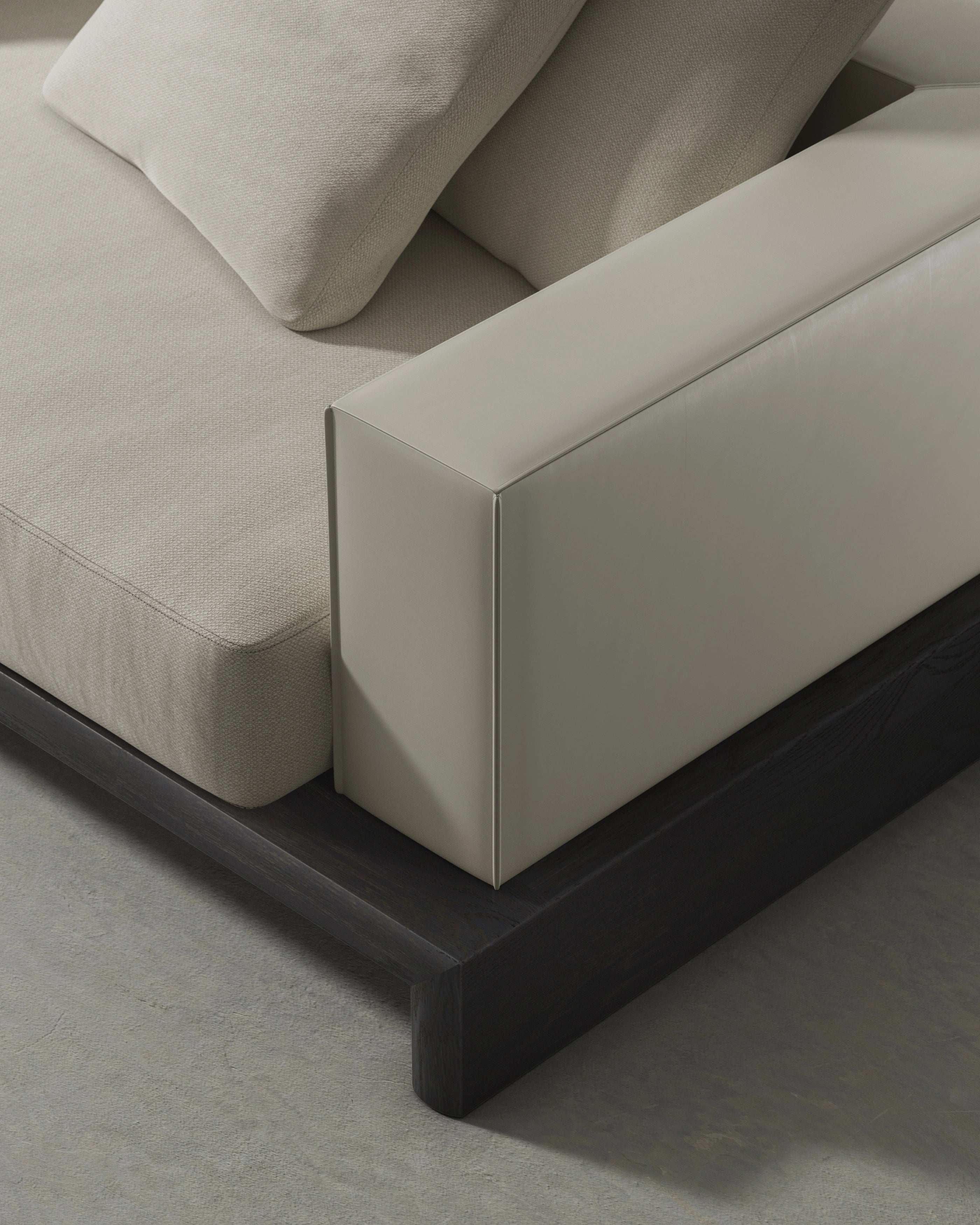 NEN 2-SEATER SOFA
