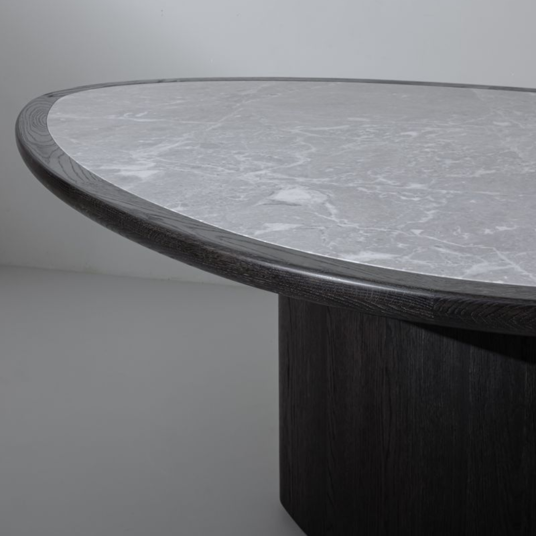 ORA DINING TABLE
