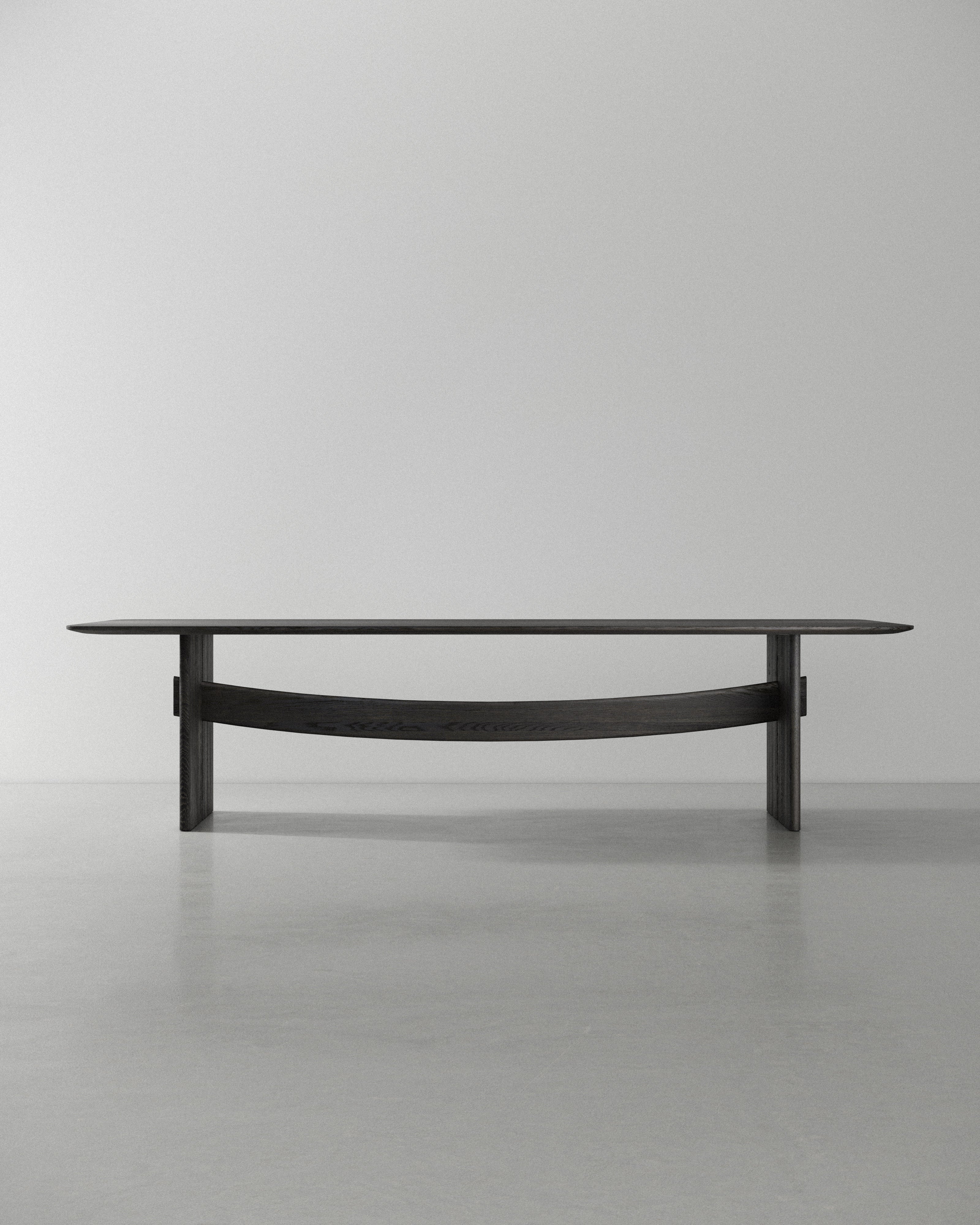 BOW DINING TABLE