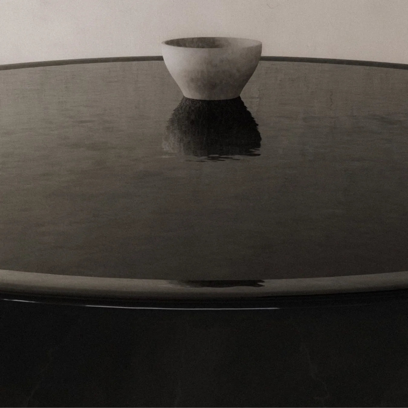 GUI ROUND COFFEE TABLE